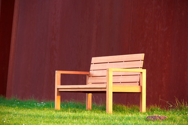 Traditional Teak MAXIMA bench 215 cm