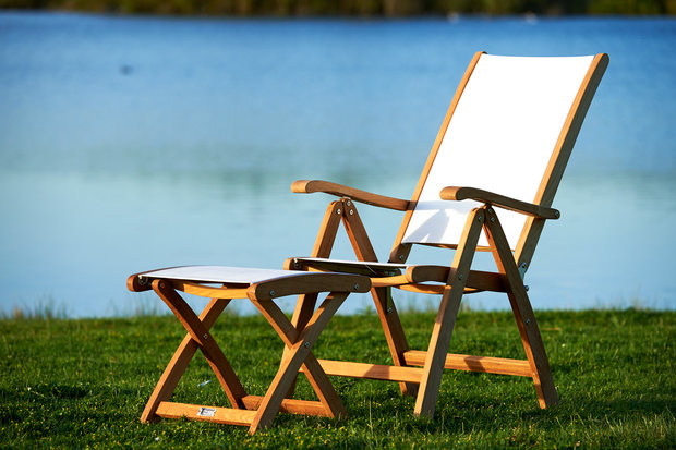 Traditional Teak KATE recliner (White)