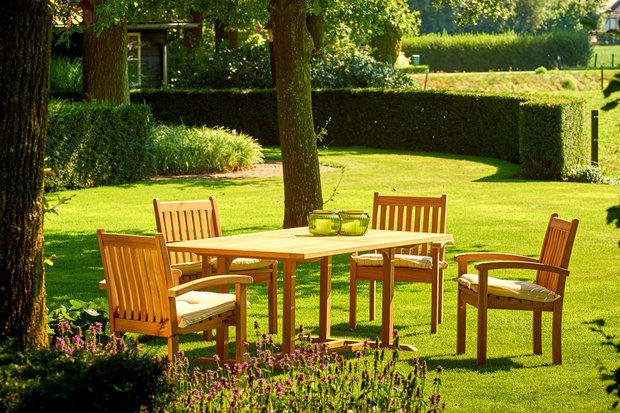 Traditional Teak VICTORIA stacking chair